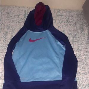 NIKE hoodie; size L